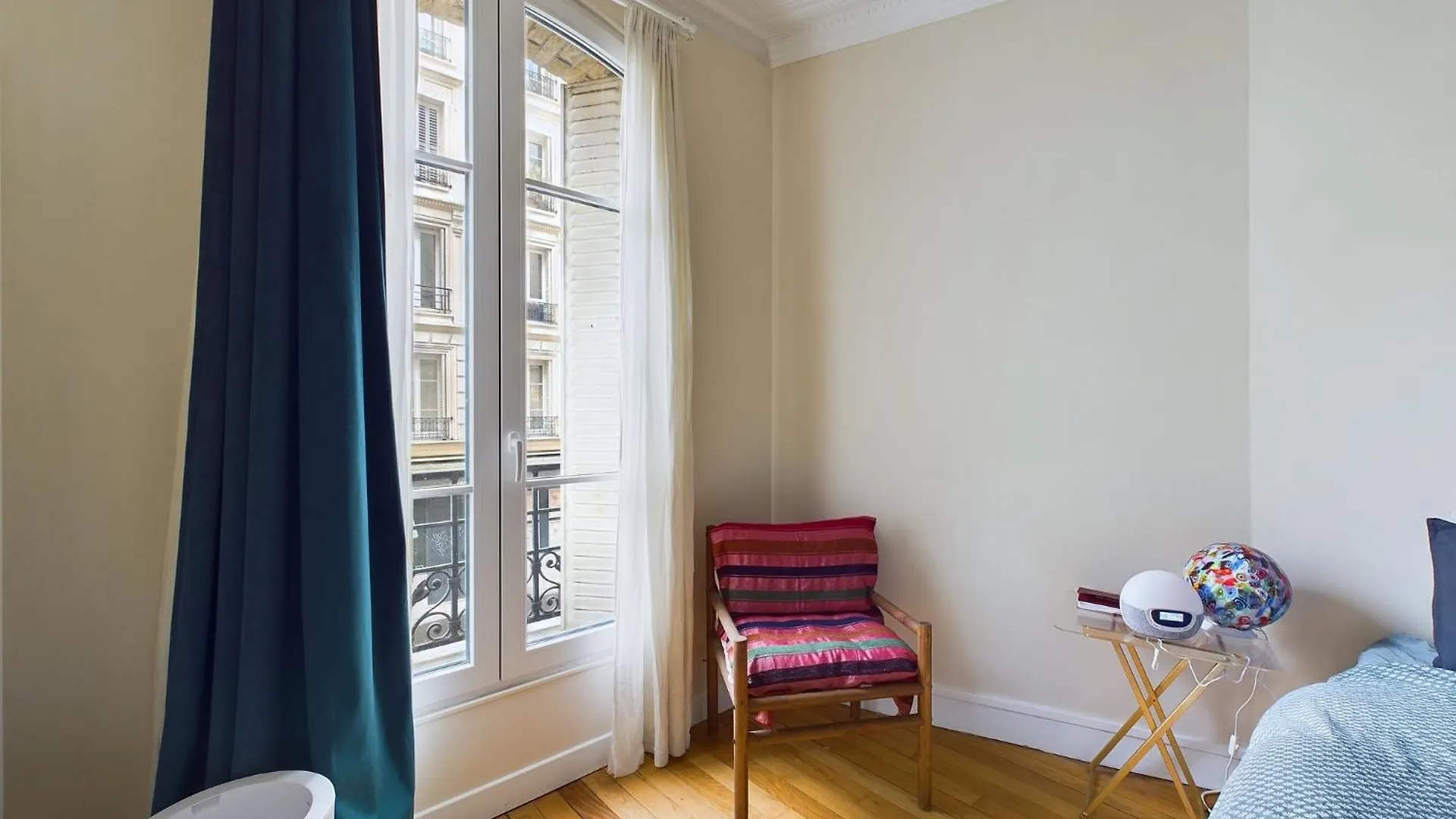 Charming Montmartre Apartment Paris